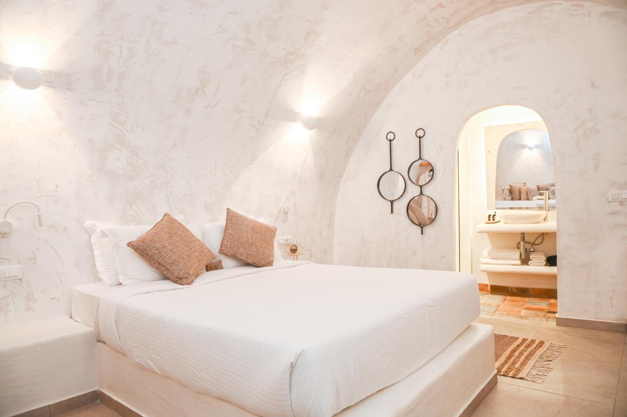 Bed and Breakfast White Curves Santorini Akrotírion Esterno foto